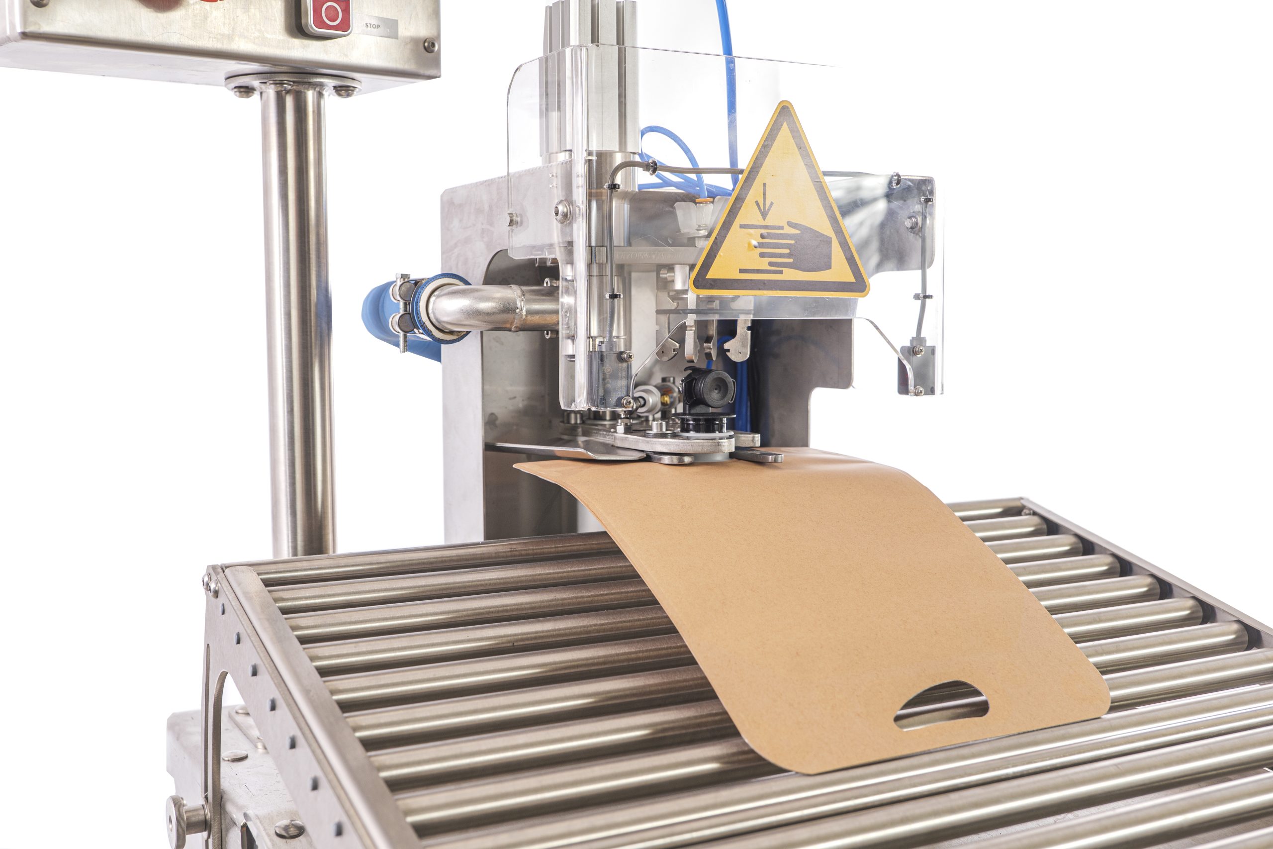 Automatischer Bag-in-Box-Abfüller um Flüssigkeiten in verschiedene Verpackungen zu füllen